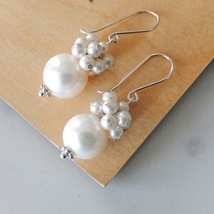 Elegant Pearl Cluster Drop Earrings